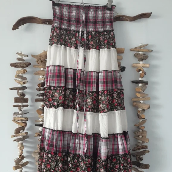 BOHO FLOWY Maxi Skirt - Picture 1 of 3